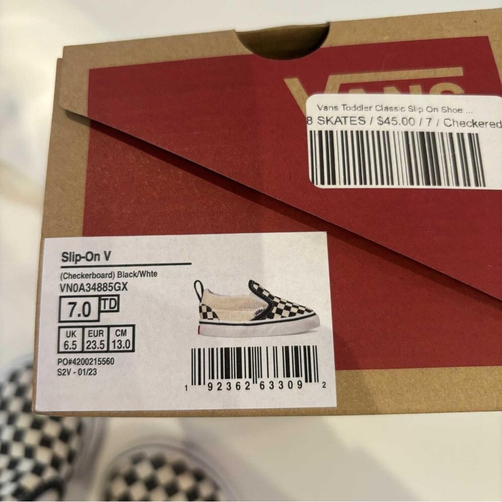 Vans Toddler Classic Slip-On V Checkerboard Shoe - Picture 6 of 6